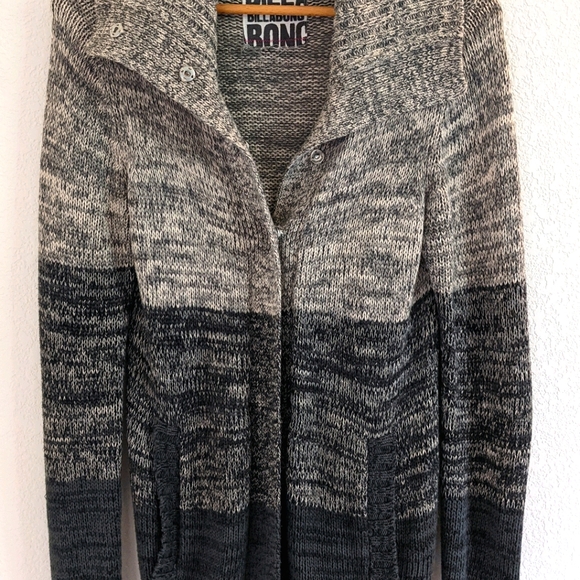 Billabong - button up sweater - Picture 2 of 14